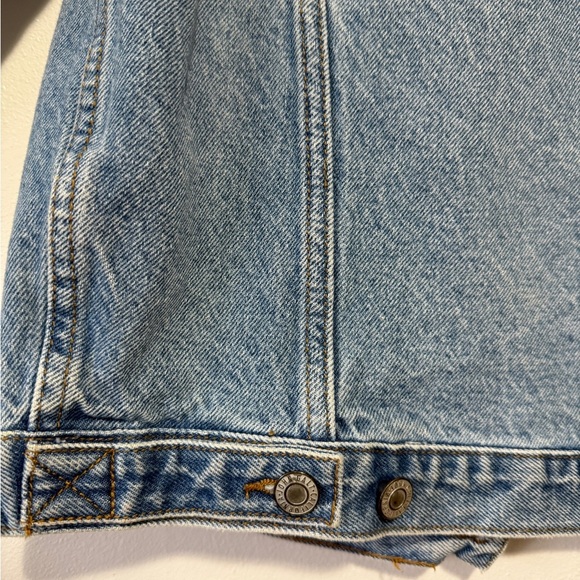 J. Galt Shanghai Denim Trucker Jacket Women's Small Long Sleeve Blue Cotton Jean - Picture 6 of 8